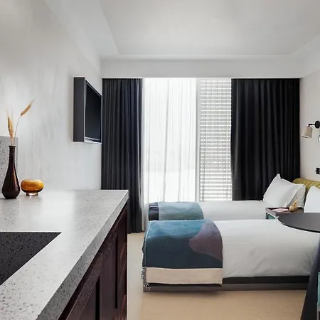 Staycity Dalston 4*