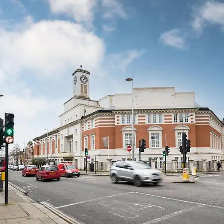Exclusive In Acton By Underthedoormat * London