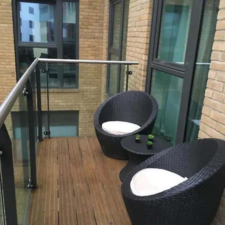 Bright And Modern Flat In Greenwich アパート ロンドン