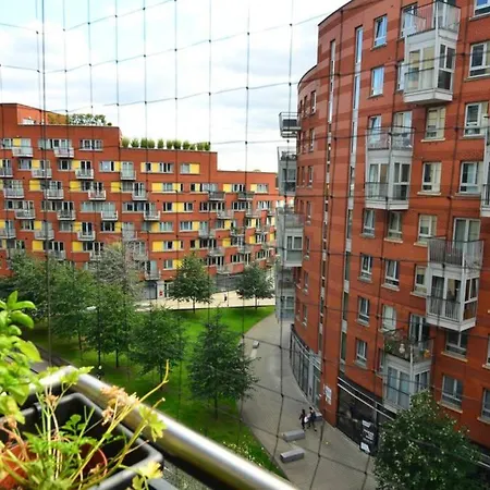 Apartment Modern 1 Bed Flat,