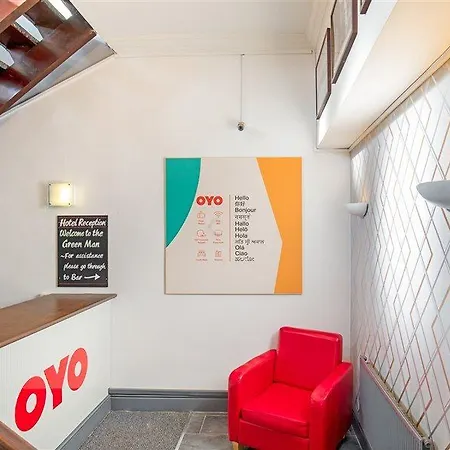 Oyo The Man Pub And Hotel 3*