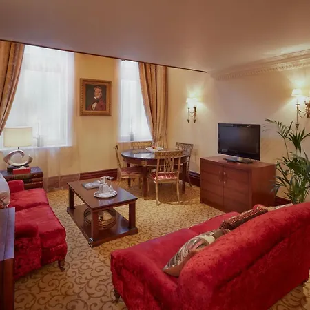 Hotel The Royal Horseguards Hotel, London