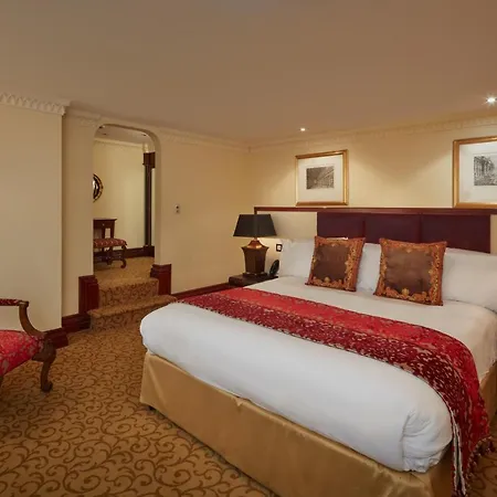 Hotel The Royal Horseguards Hotel, London
