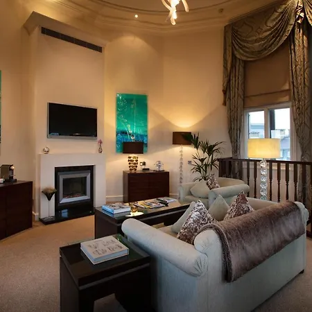 The Royal Horseguards Hotel, 4*
