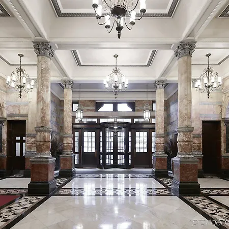 The Grand At Trafalgar Square 4* לונדון