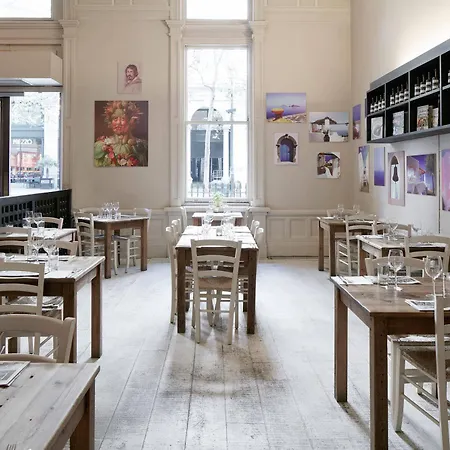 The Grand At Trafalgar Square 4*