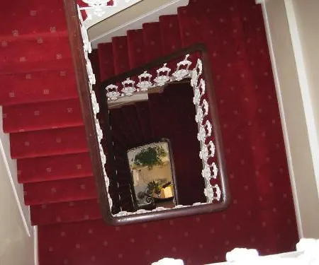Maison d'hôtes Regency Court 2*