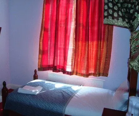 Islington Inn 3*