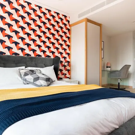 Apartment The Stratford Escape - Modern & Bright 2bdr Loft With Amazing Views *