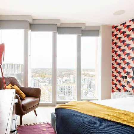The Stratford Escape - Modern & Bright 2bdr Loft With Amazing Views * London