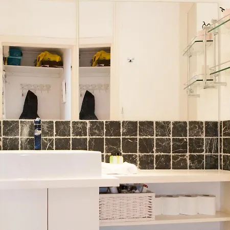 Apartment Pass The Keys Roof Terrace Flat In Trendy & Chic Hampstead London
