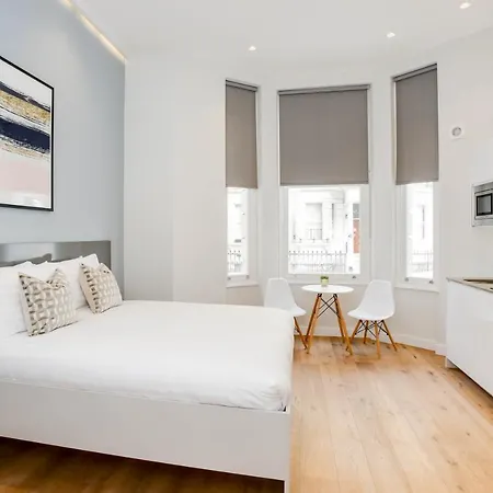 Apartmán Cromwell Serviced By Stayprime