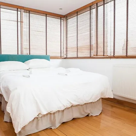 Spectacular 4-bedroom Close To Eye