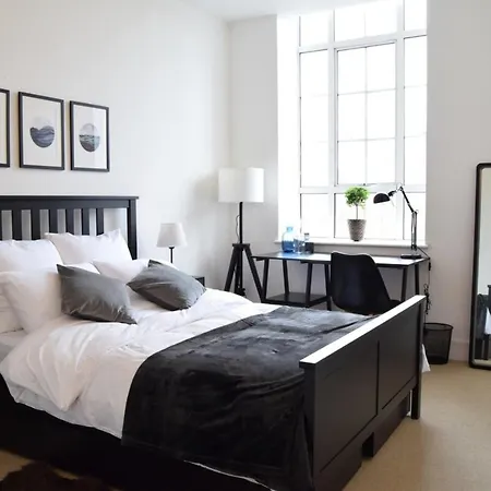 Apartment Bright Warehouse Conversion In Buzzing Peckham London