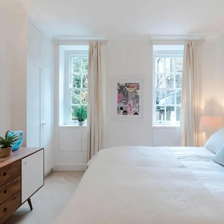 Bright And Leafy 1 Bedroom Flat In The Heart Of Chelsea Apartment *
