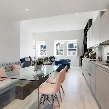 Apartment Lovely Newly-renovated 3 Bedroom In Fulham