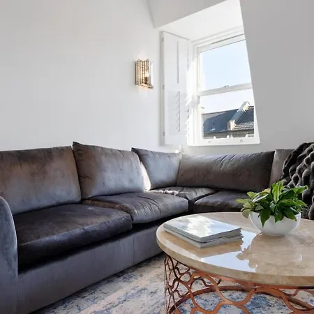 Apartment Lovely Newly-renovated 3 Bedroom In Fulham