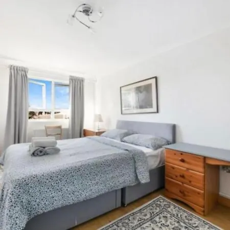 Homestay Brunswick Sutton (Greater London)