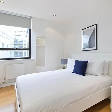 Red Lion Court By City2stay *