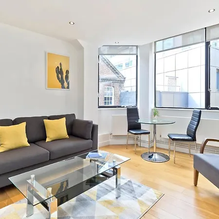 Red Lion Court By City2stay