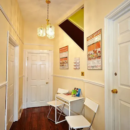 Easyroomlet