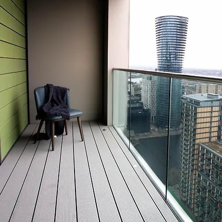 شقة Charles Hope Canary Wharf South Quay لندن