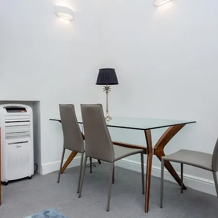 Cosy 1 Bedroom Near Harrods Knightsbridge * London
