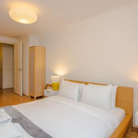 Apartment Contemporary 1bedroom Flat In Camberwell Oval
