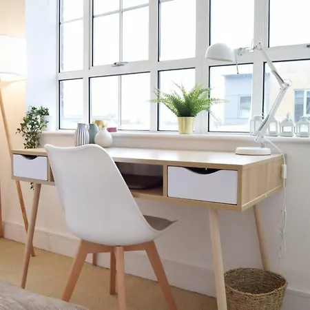 Apartment Bright Warehouse Conversion In Buzzing Peckham *
