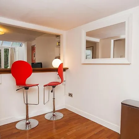 Bright Modern 2 Bed Garden Flat St Johns Wood Apartment *