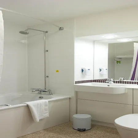 Premier Richmond Hotel 3*