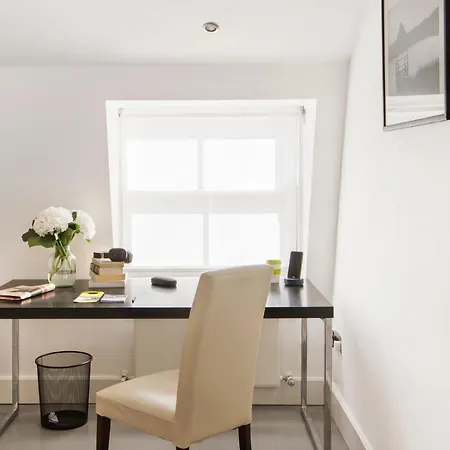 Nevern Place By Supercity Aparthotel London
