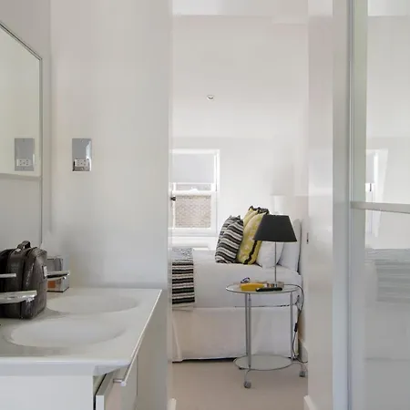 Aparthotel Nevern Place By Supercity Londra