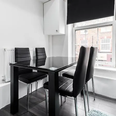 Aldgate Flats