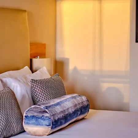 The Clermont London, Charing Cross Hotel 4*