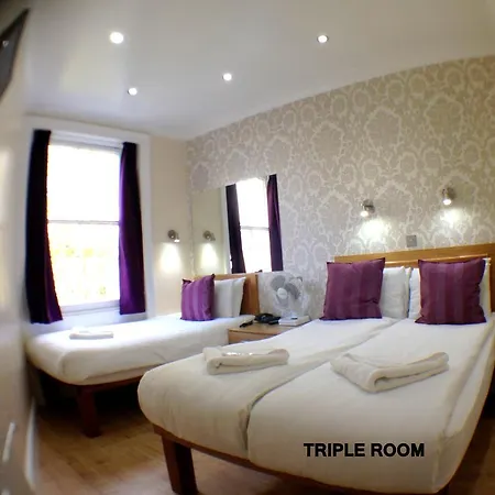 Cardiff Hotel 3*