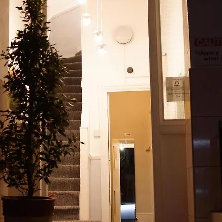 Hotel Plaza