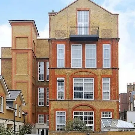 Apartment 2-bed, 2-bath Sanctuary Near Holborn Station, Covent Garden & West End
