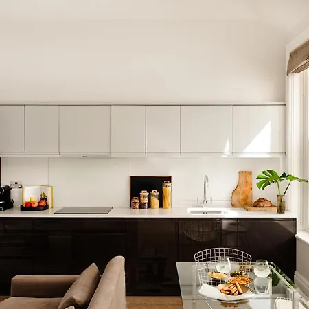 56 Welbeck Street Apart Otel 5*