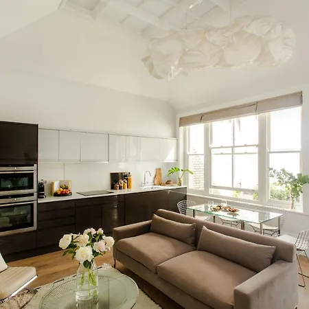 56 Welbeck Street 5*