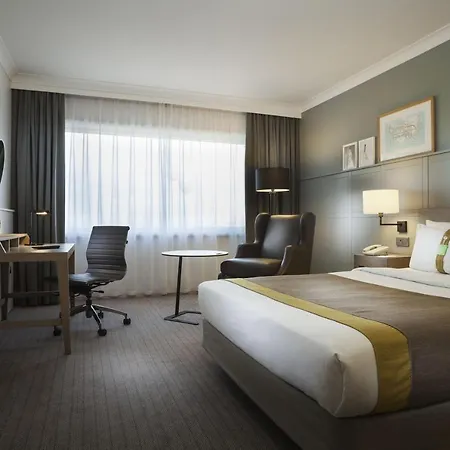 London - Heathrow M4,jct.4, An Ihg 4* West Drayton (Middlesex)