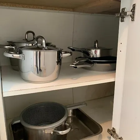 Holiday home Cold Harbour Entire 3 Bed House - Free Parking