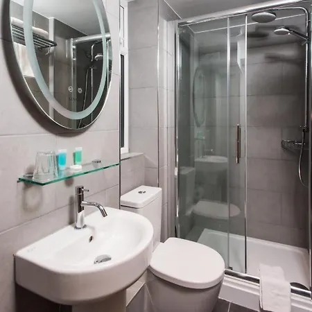 Caring Hotel 3*