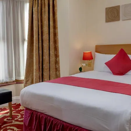 Western Greater London Hotel 3*