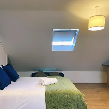 Grand Suites Near Heathrow