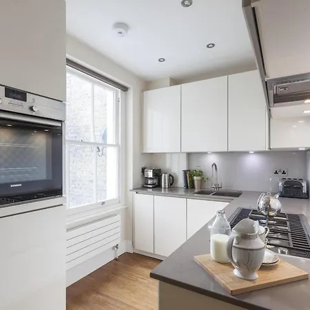 Colville Terrace By Onefinestay