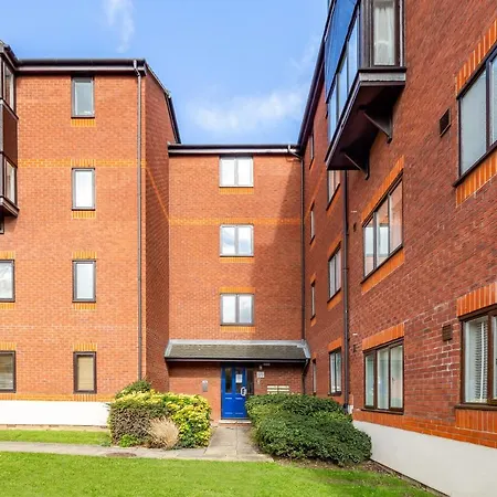 Apartment By Rehoboth - 23 Thames View - Upper - Woolwich London