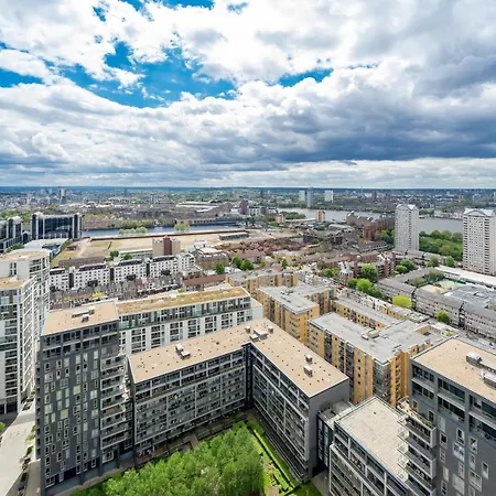 Luxurious Spacious 2bed Skyline River Views By Canary Wharf