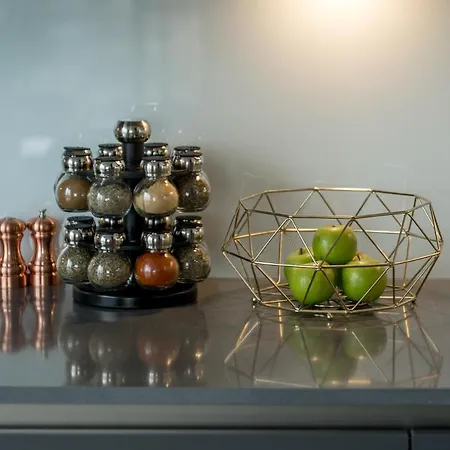 Appartement Luxurious Spacious 2bed Skyline River Views By Canary Wharf Londen