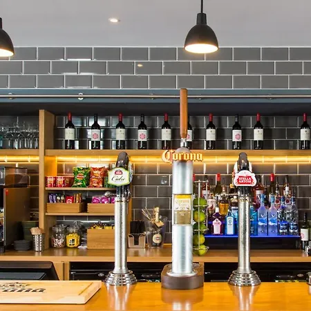 Express London-hammersmith By Ihg Hotel Londres